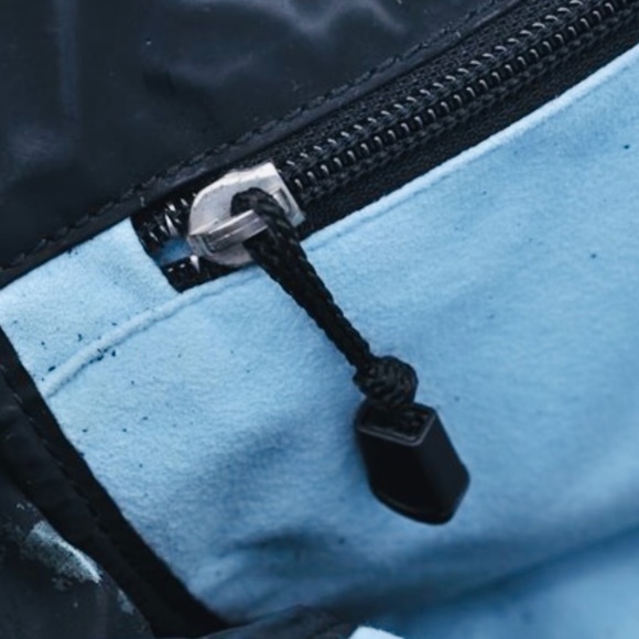 Chanel Sports Line Logo Bag - Picture 7 of 11